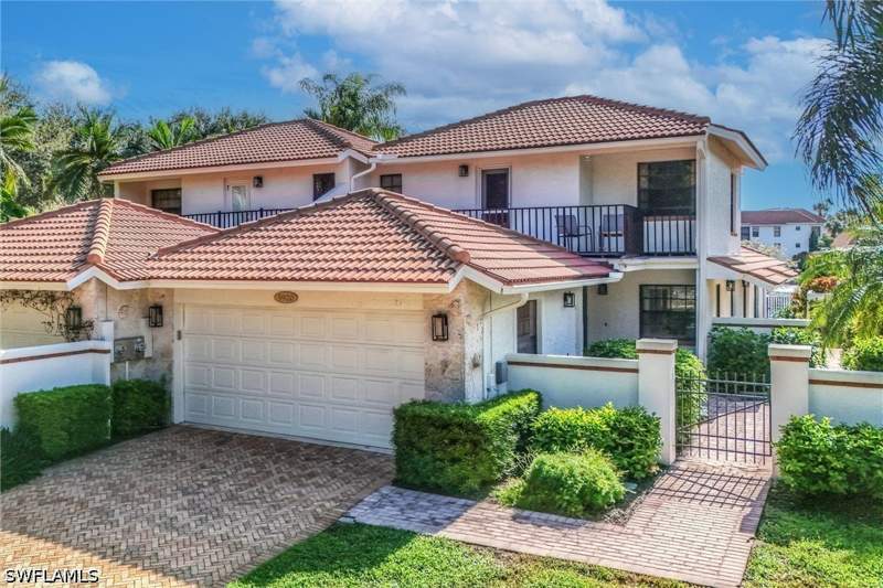 3 bedroom Detached at 5920 Via Lugano 2, Lugano, Naples — photo 3