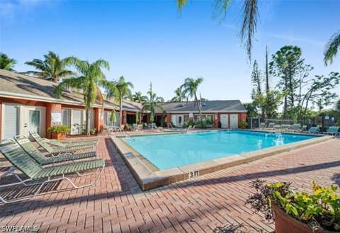 2885 Winkler Ave 615, Fort Myers FL - photo 9 of 12