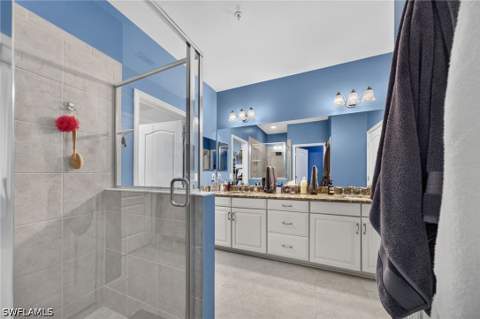 6981 Avalon Cir 1207, Naples FL - photo 12 of 18