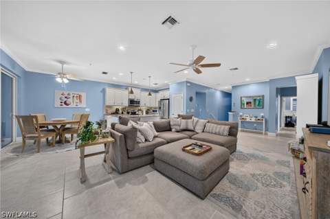 6981 Avalon Cir 1207, Naples FL - photo 8 of 18