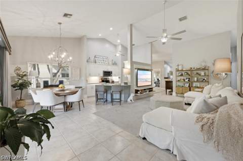 5330 Andover Dr 202, Naples FL - photo 10 of 38
