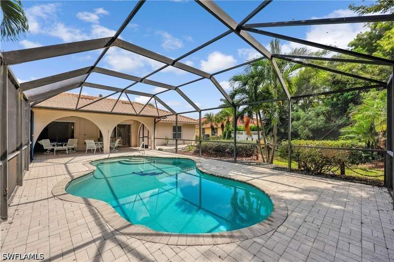 3 bedroom SingleFamilyResidence at 27113 Edenbridge Ct, Edenbridge Gardens, Bonita Springs — photo 4