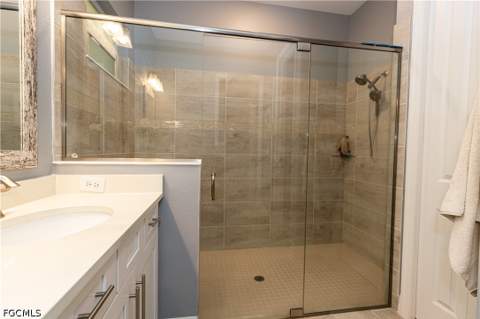 14041 Blue Bay Cir, Estero FL - photo 11 of 32