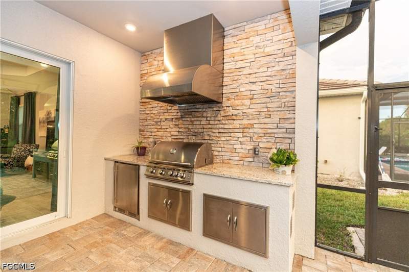 4 bedroom SingleFamilyResidence at 14041 Blue Bay Cir, Vista Wildblue, Estero — photo 4