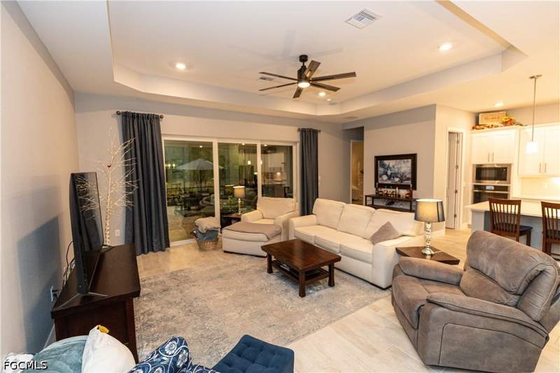 4 bedroom SingleFamilyResidence at 14041 Blue Bay Cir, Vista Wildblue, Estero — photo 5