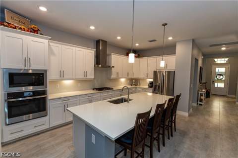 14041 Blue Bay Cir, Estero FL - photo 7 of 32