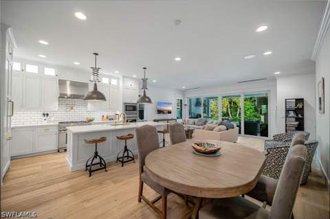 723 Myrtle Ter, Naples FL - photo 10 of 43