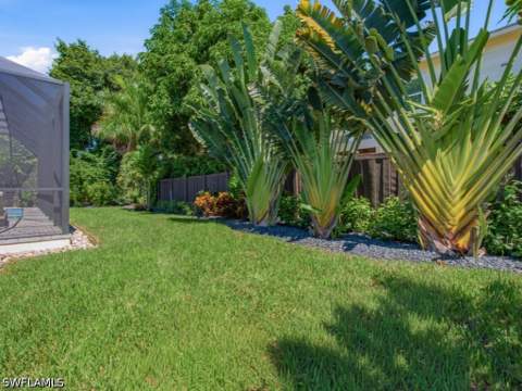 423 S Barfield Dr, Marco Island FL - photo 23 of 28