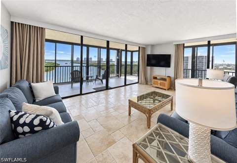 26131 Hickory Blvd 10B, Bonita Springs FL - photo 8 of 29