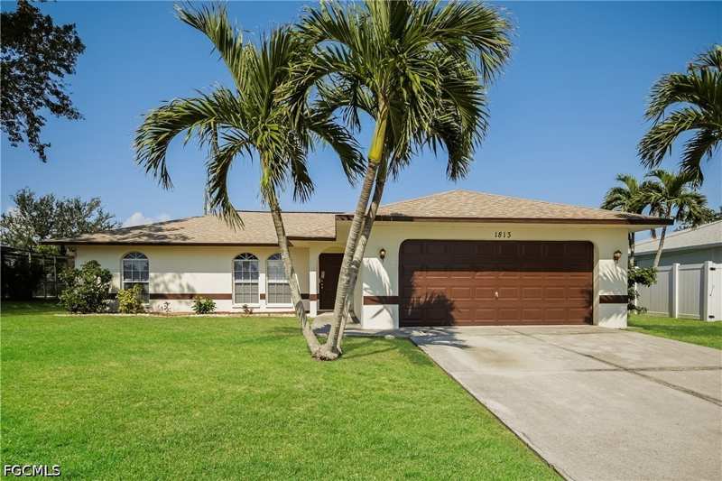 3 bedroom SingleFamilyResidence at 1813 NE 2nd Ter, Cape Coral, Cape Coral — photo 1