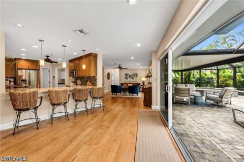 675 Harbour Dr, Naples FL - photo 9 of 25