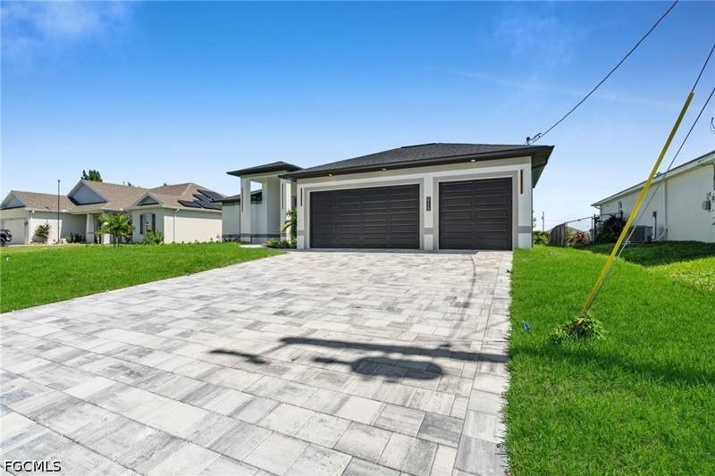 4 bedroom SingleFamilyResidence at 2115 NW 17th Pl, Cape Coral, Cape Coral — photo 2