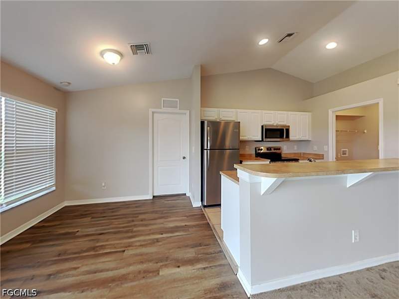 3 bedroom SingleFamilyResidence at 3112 17th St SW, Lehigh Acres, Lehigh Acres — photo 5