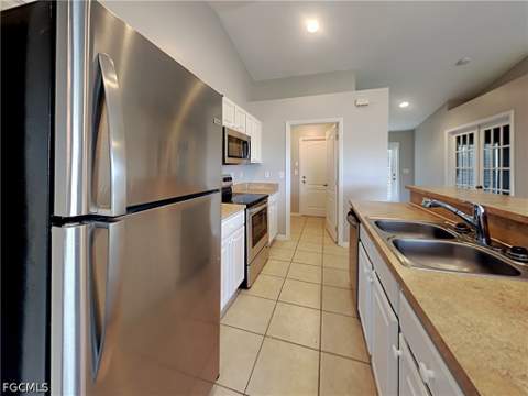 3112 17th St SW, Lehigh Acres FL - photo 9 of 25