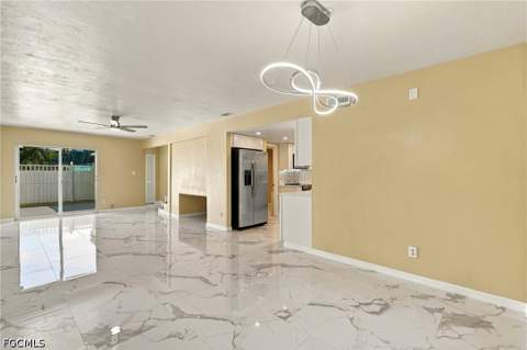 5837 Whiting Ct, Fort Myers FL - photo 12 of 37