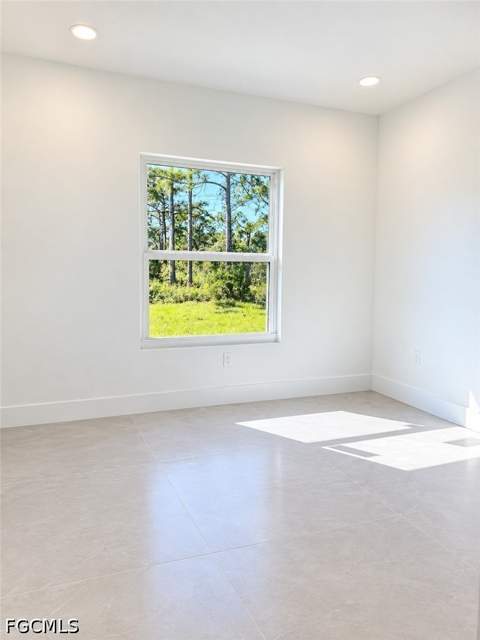 2905 43rd St W, Lehigh Acres FL - photo 10 of 26