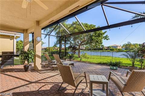 11221 Sparkleberry Dr, Fort Myers FL - photo 10 of 27