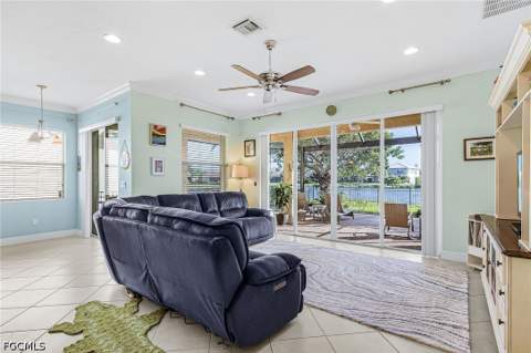 11221 Sparkleberry Dr, Fort Myers FL - photo 7 of 27