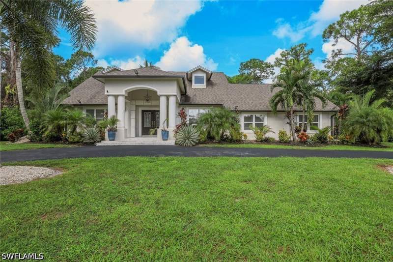 3 bedroom SingleFamilyResidence at 2061 Santa Barbara Blvd, Logan Woods, Naples — photo 4