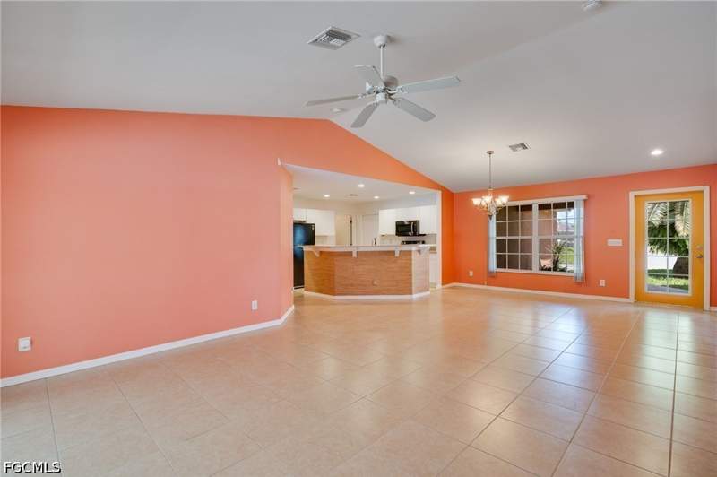 3 bedroom SingleFamilyResidence at 110 NW 25th Ter, Cape Coral, Cape Coral — photo 5