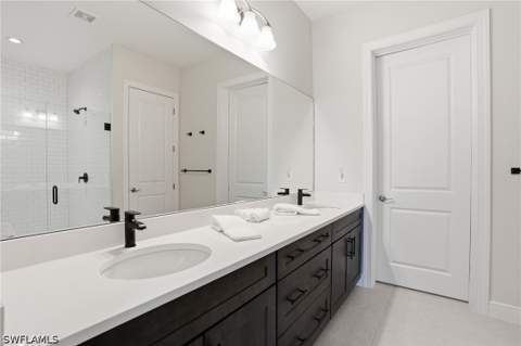 9194 Cayman Dr, Naples FL - photo 12 of 27