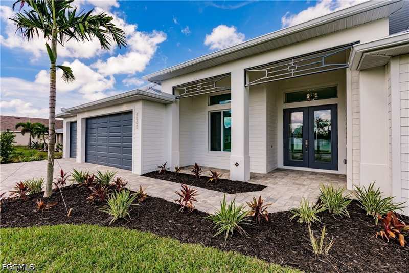 4 bedroom SingleFamilyResidence at 4000 SW 16th Pl, Cape Coral, Cape Coral — photo 1