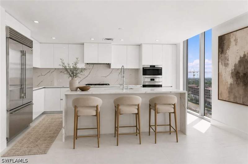 4 bedroom Condominium at 1925 Metropolitan Blvd 1204, Avra, Naples — photo 3