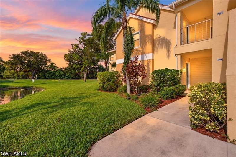 3 bedroom Condominium at 12730 Equestrian Cir 2805, Venetian Palms, Fort Myers — photo 1