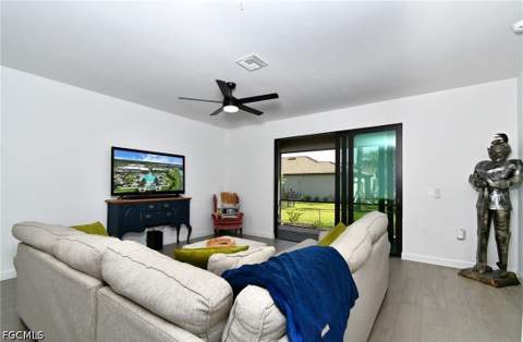 19243 Gentry Pl, Estero FL - photo 11 of 46
