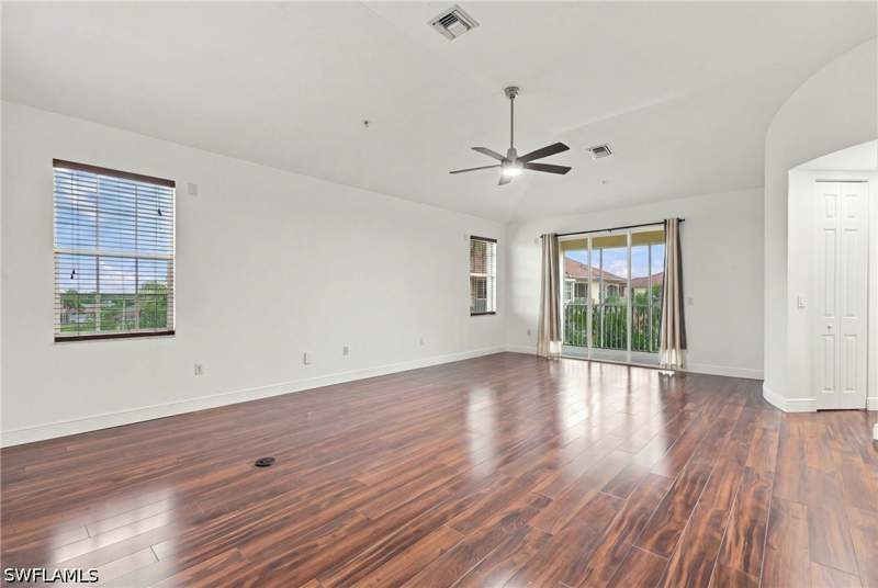 2 bedroom Condominium at 1121 Van Loon Commons Cir 301, Van Loon Commons, Cape Coral — photo 4
