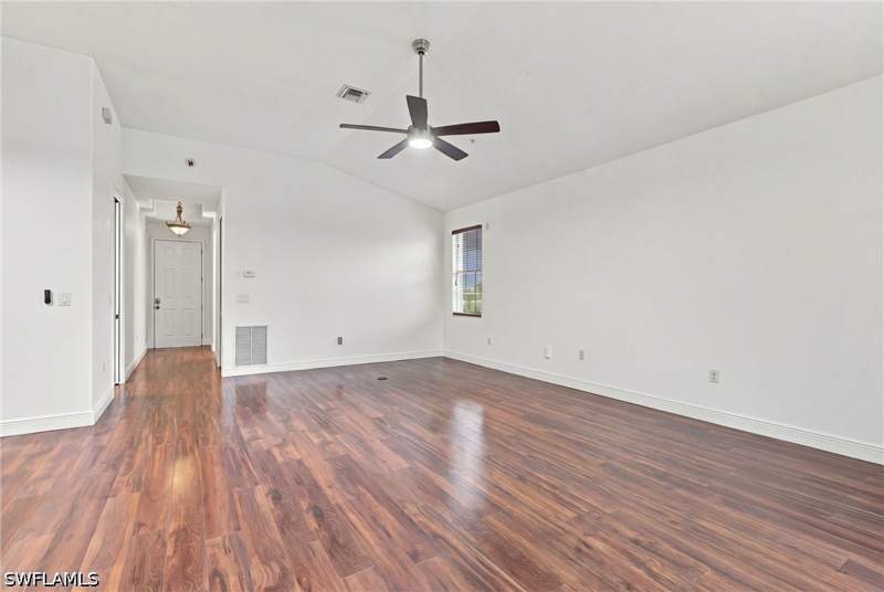 2 bedroom Condominium at 1121 Van Loon Commons Cir 301, Van Loon Commons, Cape Coral — photo 5