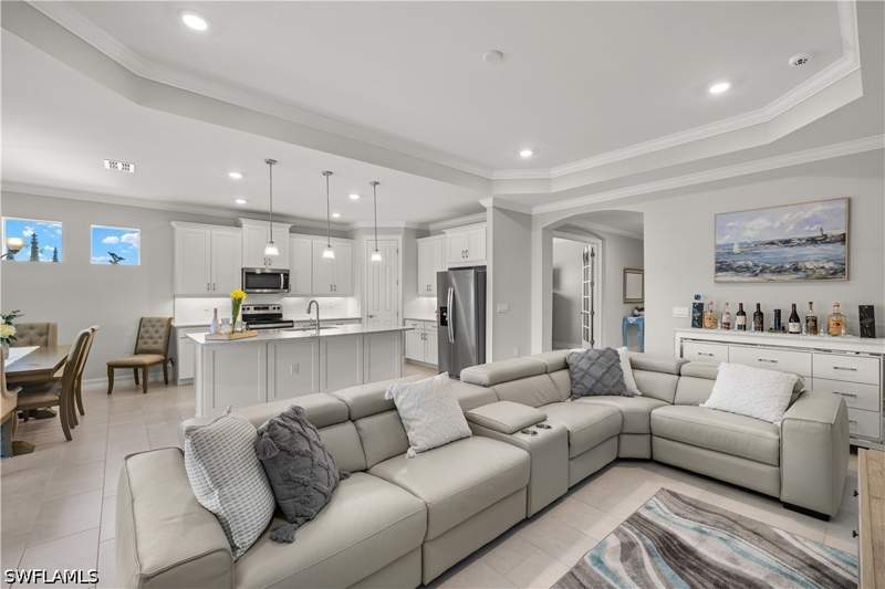 3 bedroom SingleFamilyResidence at 309 Spiaggio Ct, Tamarindo, Naples — photo 4