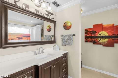 2073 E Tobago Cir, Fort Myers FL - photo 17 of 35