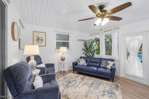 2073 E Tobago Cir, Fort Myers FL - photo 22 of 35
