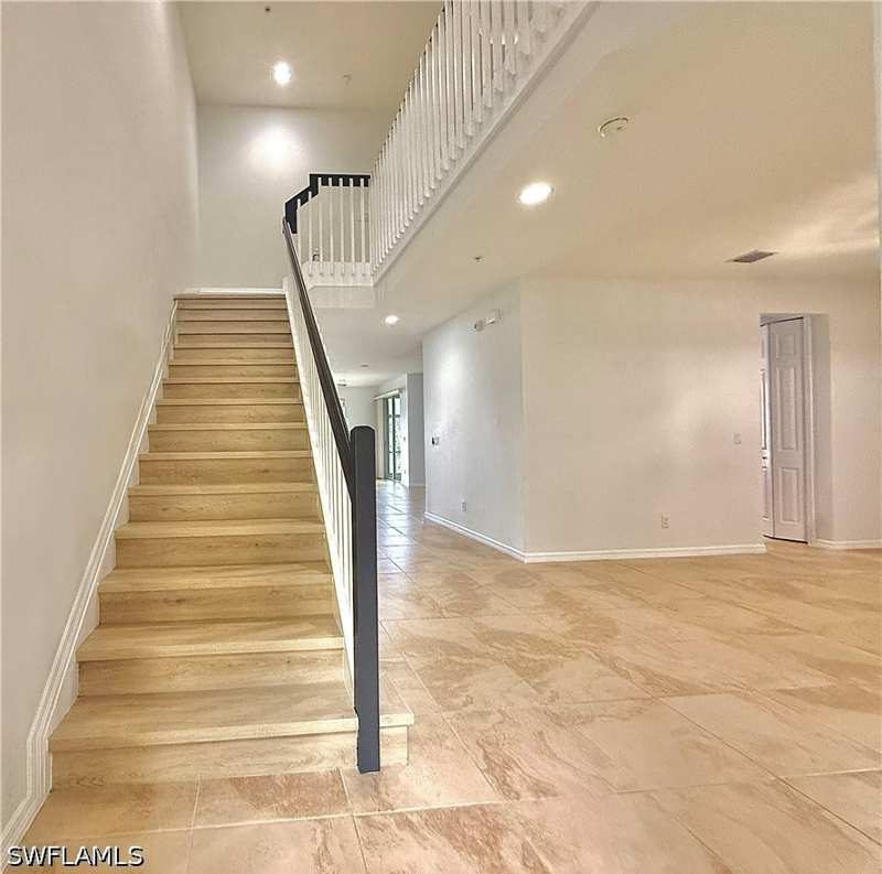 3 bedroom Townhouse at 1370 Mariposa Cir 22105, Mariposa, Naples — photo 1