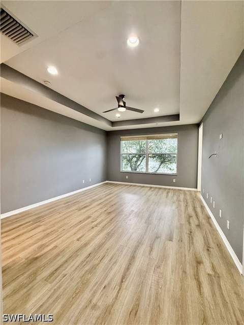 1370 Mariposa Cir 22105, Naples FL - photo 12 of 32