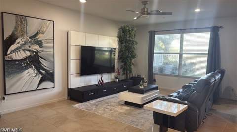1370 Mariposa Cir 22105, Naples FL - photo 7 of 32