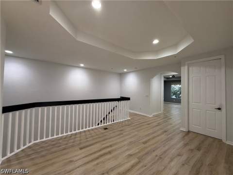1370 Mariposa Cir 22105, Naples FL - photo 9 of 32