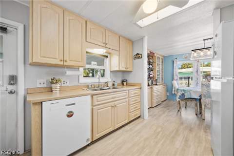 49 Nicklaus Blvd, North Fort Myers FL - photo 11 of 51