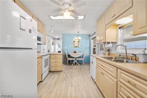 49 Nicklaus Blvd, North Fort Myers FL - photo 12 of 51