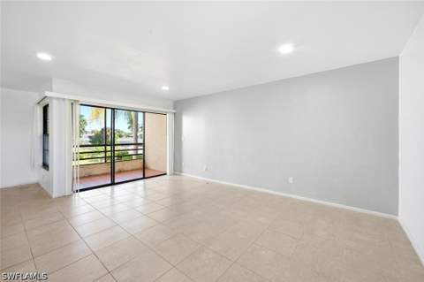 3615 Boca Ciega Dr 210, Naples FL - photo 7 of 24