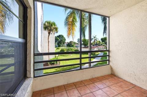 3615 Boca Ciega Dr 210, Naples FL - photo 8 of 24