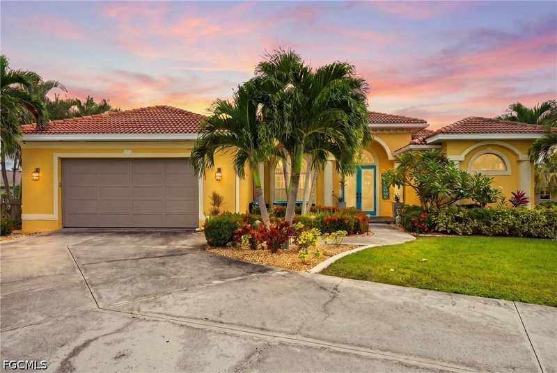 4 bedroom SingleFamilyResidence at 1804 Palaco Grande Pkwy, Cape Coral, Cape Coral — photo 1
