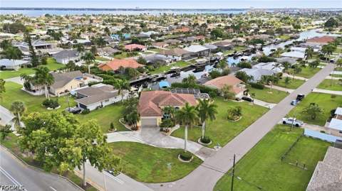 1804 Palaco Grande Pkwy, Cape Coral FL - photo 6 of 50