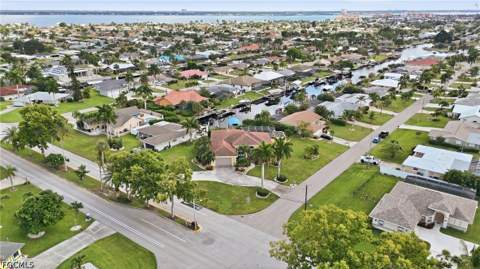 1804 Palaco Grande Pkwy, Cape Coral FL - photo 7 of 50