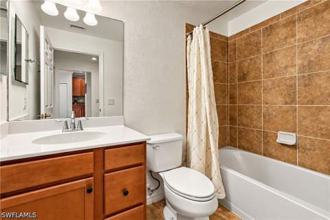 9521 Avellino Way 2422, Naples FL - photo 24 of 50