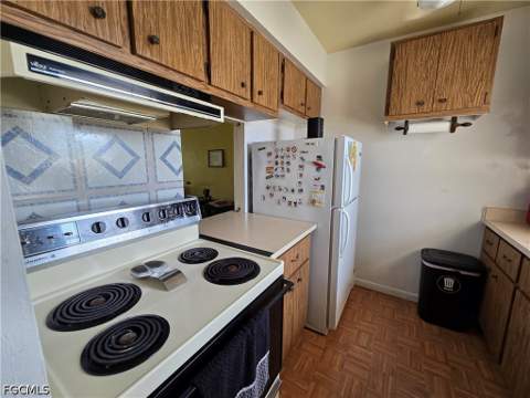 634 Joel Blvd, Lehigh Acres FL - photo 10 of 24