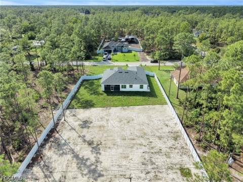1320 North Ave, Lehigh Acres FL - photo 7 of 38