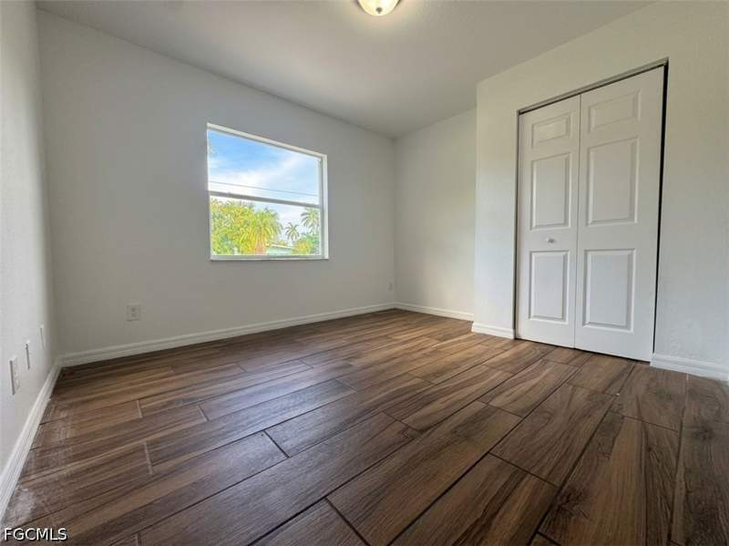 3 bedroom SingleFamilyResidence at 3846 Edgewood Ave, Fort Myers, Fort Myers — photo 5