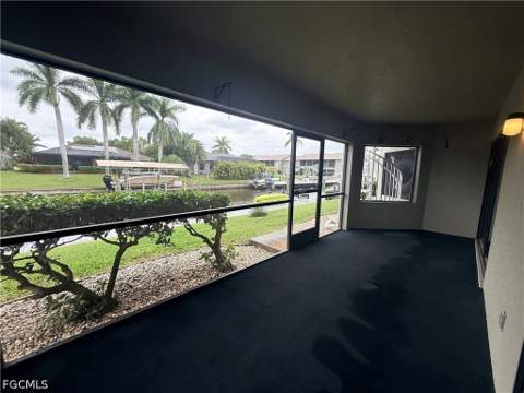 829 SW 47th Ter 103, Cape Coral FL - photo 11 of 22